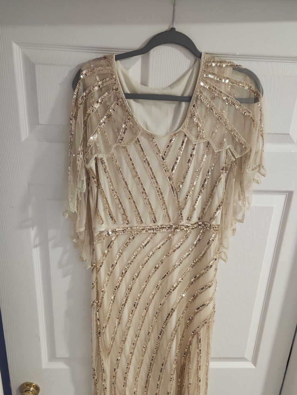 Elegant Sequined Cream Evening Dress